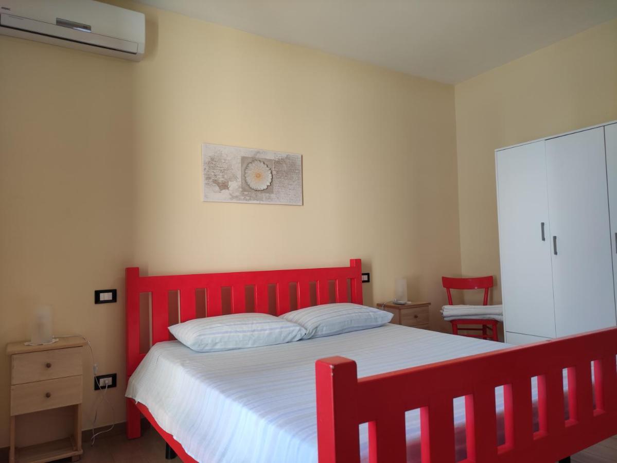 B&B Appia Antica Surbo ภายนอก รูปภาพ