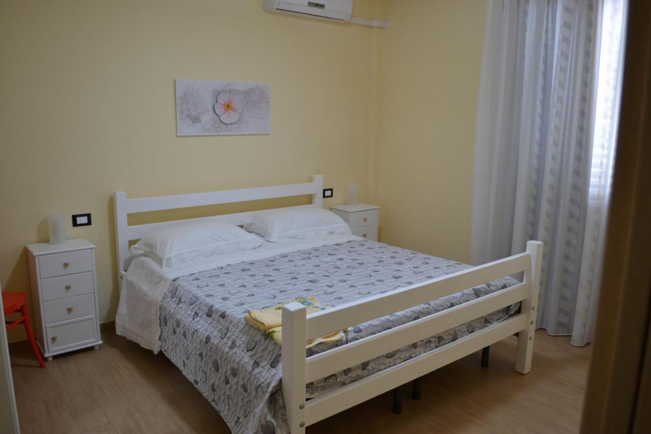 B&B Appia Antica Surbo ภายนอก รูปภาพ
